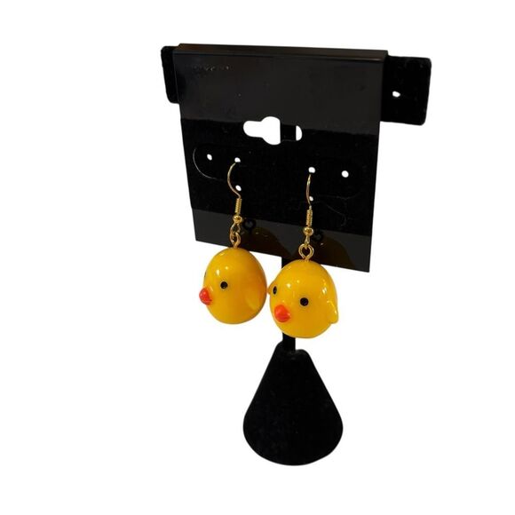 Adorable Just Ducky Dangle Earrings. Whimsical & Lightweight. - Picture 3 of 6